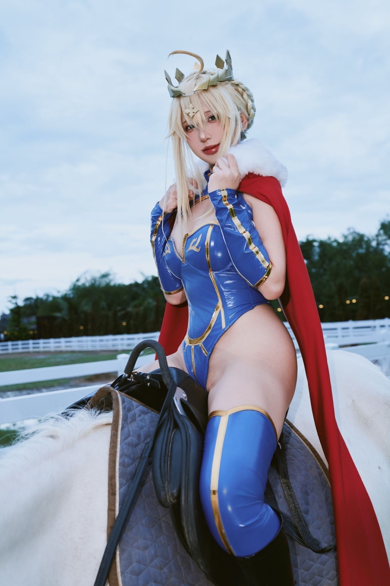 puypuy Lancer Artoria Knight-